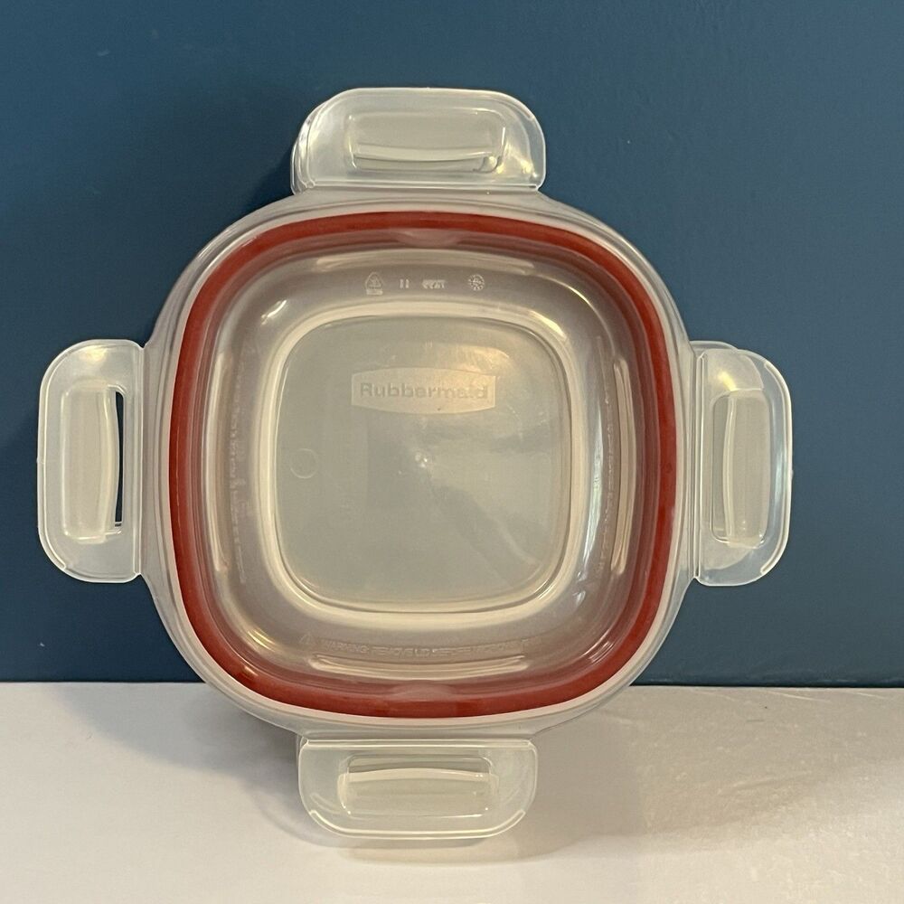 4 PC Rubbermaid 7L00 Replacement Lid Snap Tab Lock Clear 6.5” Red Lock-It Square